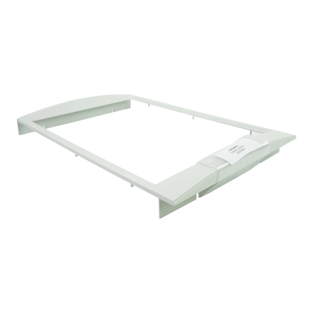 Front Bezel M1091615 Front Bezel M1091615