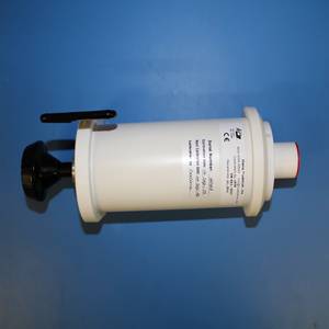 Calibration Kit Includes Syringe, Manometer Calibration Kit Includes Syringe, Manometer